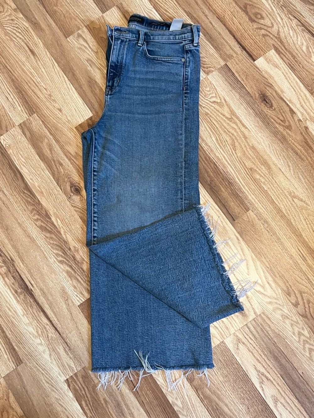 Women's Blue Raw-Hem wide Jeans